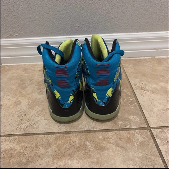 Nike Kobe IX 9 Elite Perspective Basketball Shoes 6Y - Picture 4 of 6